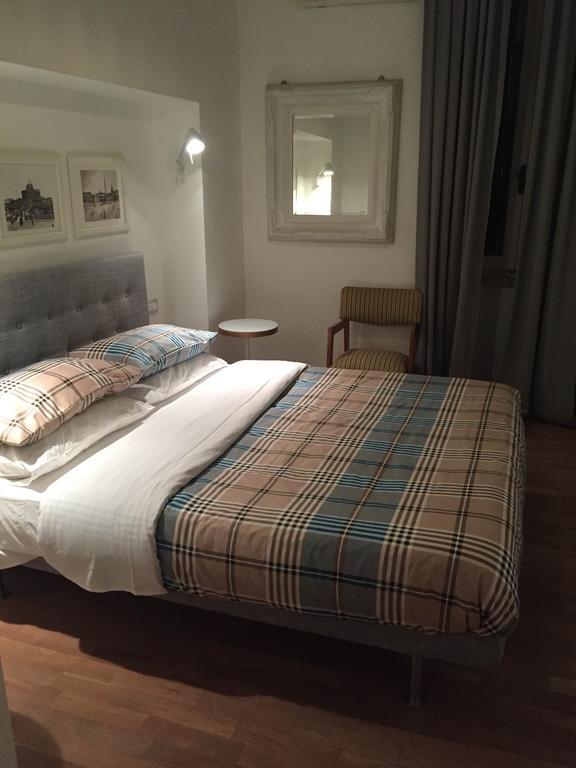 Dab Trevi Apartment โรม ภายนอก รูปภาพ
