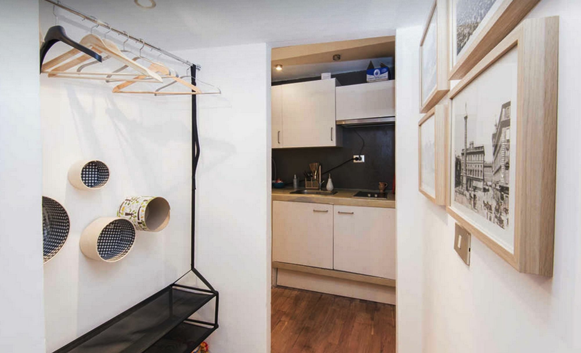 Dab Trevi Apartment โรม ภายนอก รูปภาพ